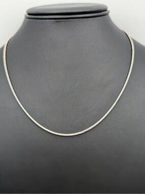 Vintage Italy 925 Sterling Silver Solid Snake Link Chain Necklace 18” 2mm